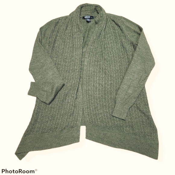 89th & Madison cardigan - Picture 1 of 6